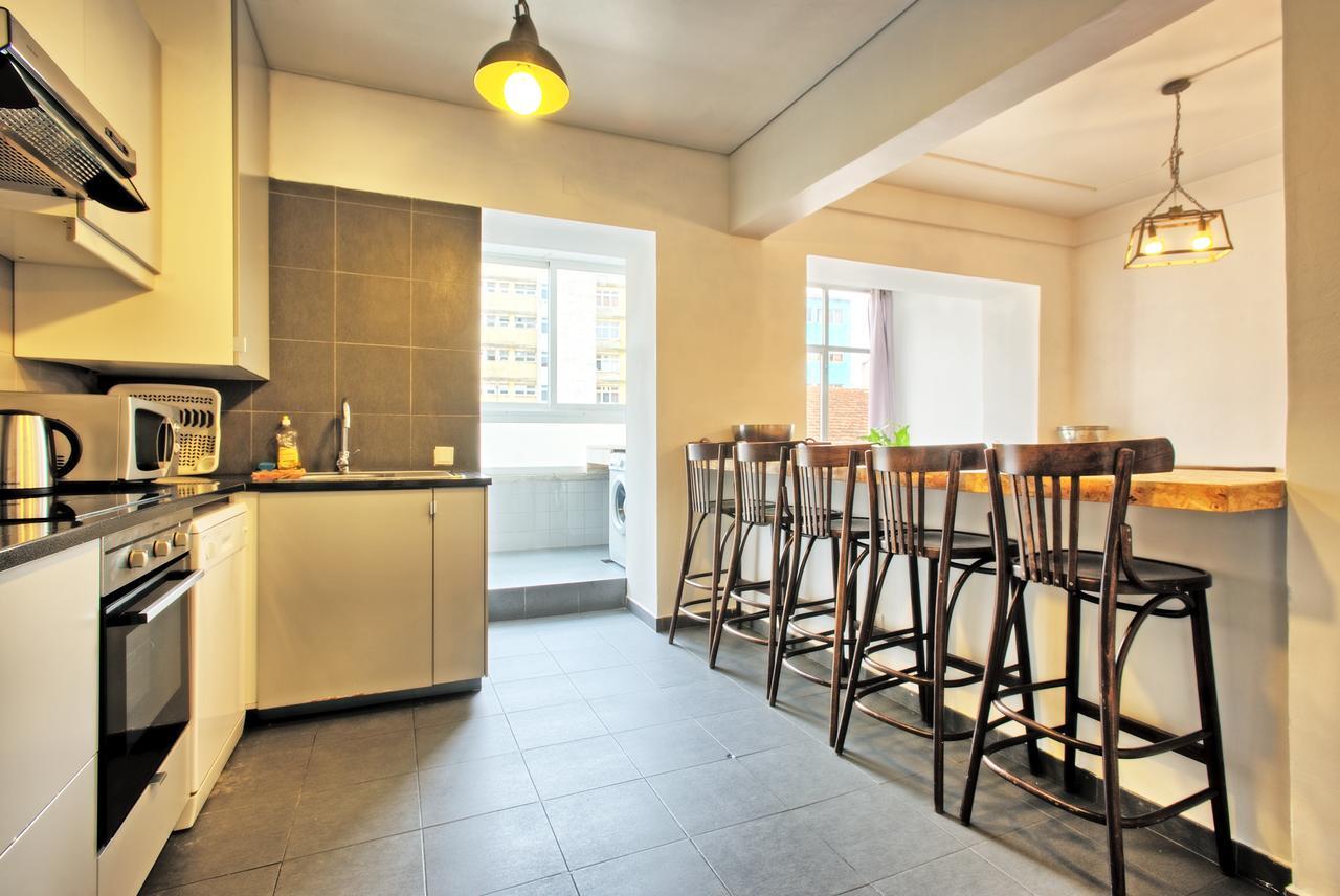 Sao Pedro 30 Guests Apartamento *